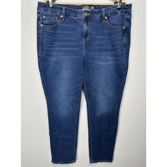 torrid Denim - Torrid Boyfriend Straight Vintage Stretch Denim Jeans Women’s Size 18R